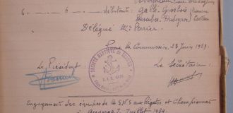 Proc�s-verbaux de l'engagement des rameurs aux r�gates de Ch�tellerault et aux Championnats d'Angers au cours de l'�t� 1929 (89Z2)